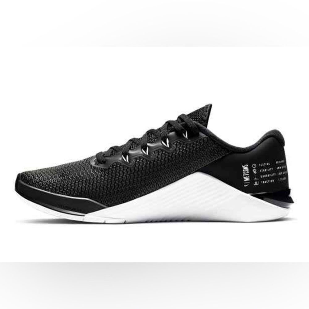 Nike Metcon 5 Black Training Sneaker for Women